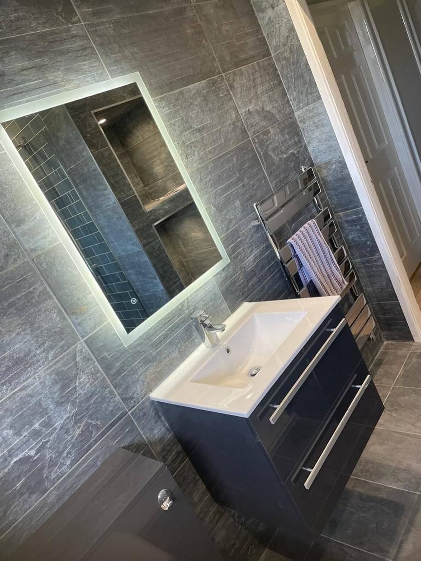 Bathroom Tiling